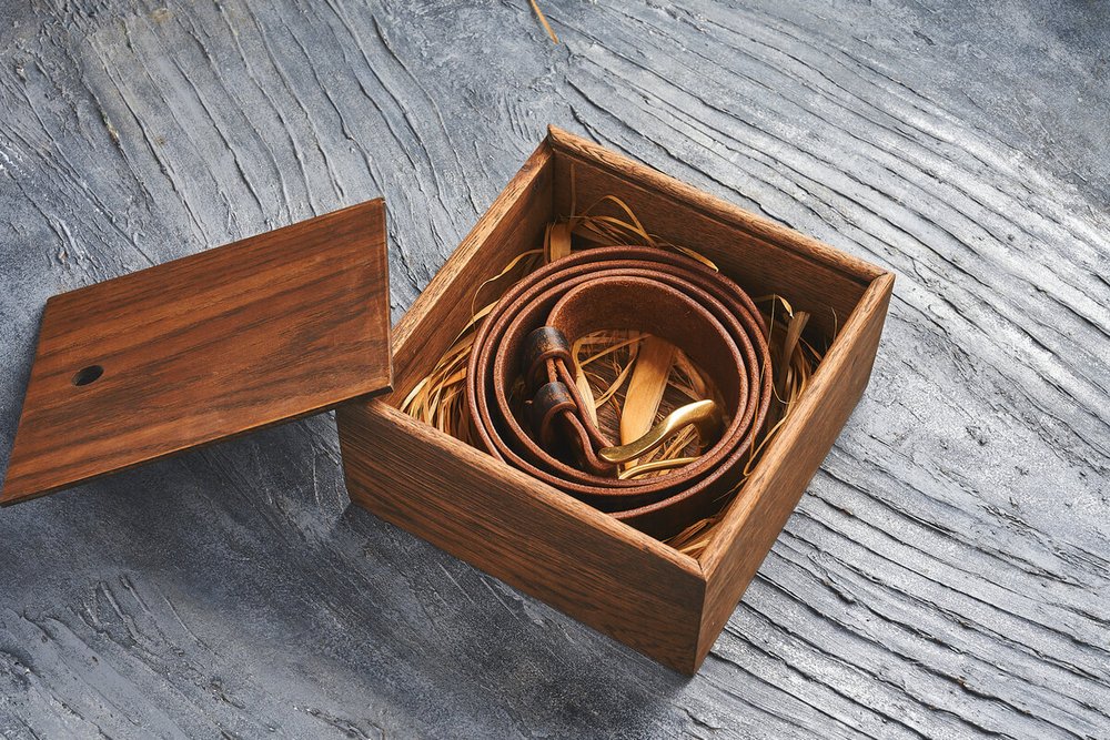 Ремень из гладкой итальянской кожи, цвет «песчаная буря», латунная пряжка