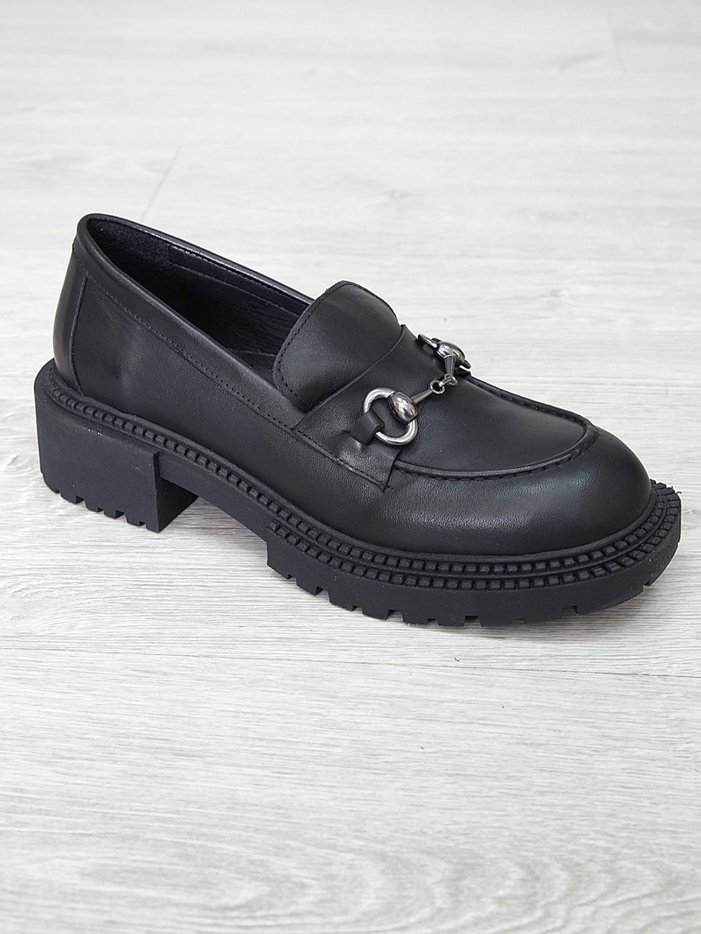 Лоферы женские демисезонные MARCO MODA 22605-01