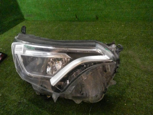 Фара правая Toyota RAV4 4 CA40 (2015-2019) LED