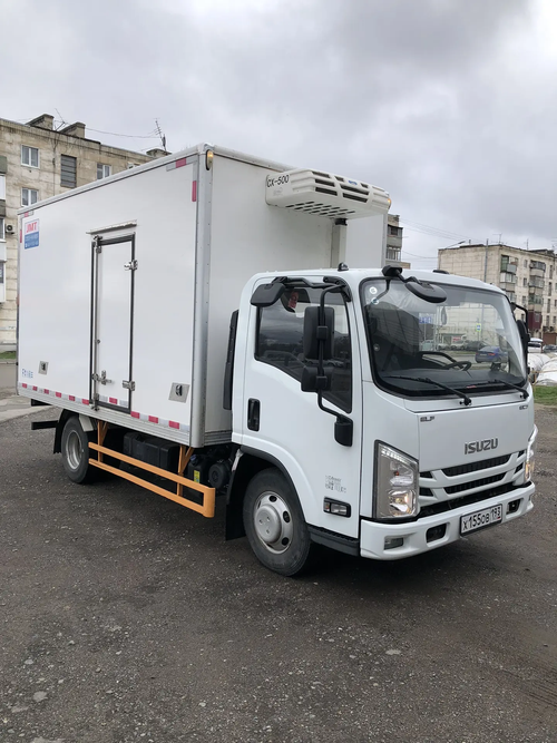 Isuzu ELF 4.5 Изотермический/рефрижератор ELF (Рефрижератор, дизельный, 2.5 л, 124 л.с. МТ)
