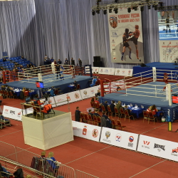 Боксерский ринг турнирный на помосте