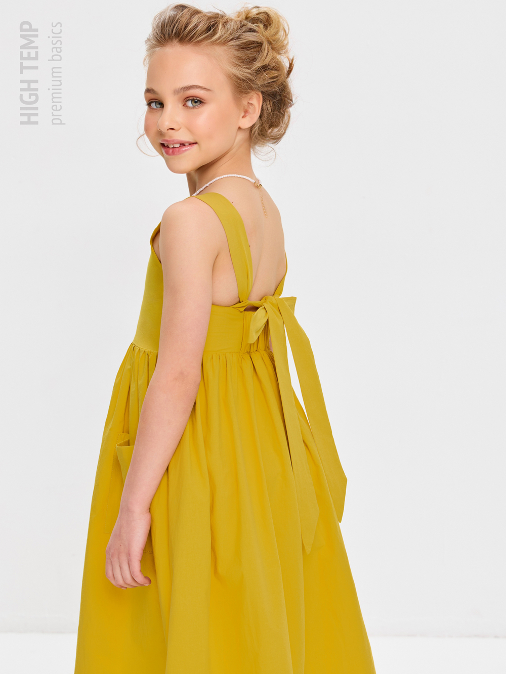 Сарафан из хлопка с бантом на спинке