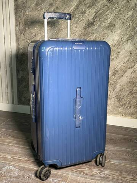 Чемодан Rimowa
