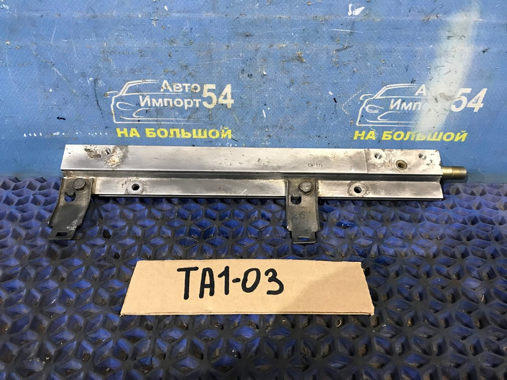 Топливная рейка Honda AVANCIER 1999