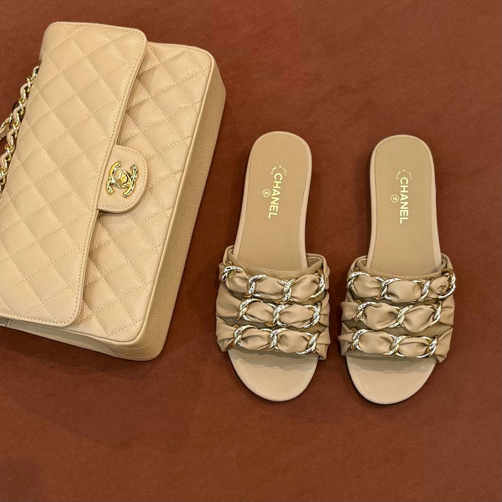 Шлепанцы Chanel