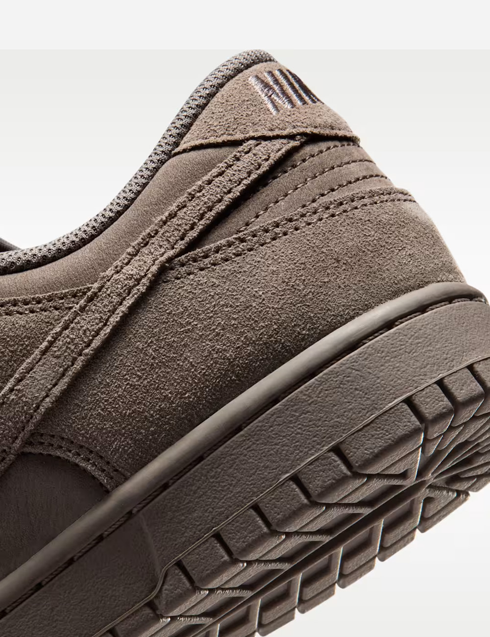 Nike Dunk Low Retro "Cave Stone"