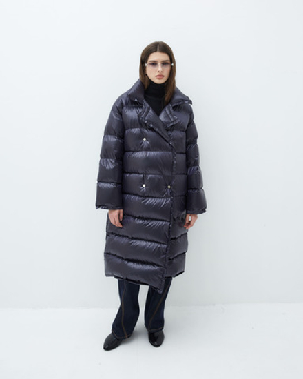 Пуховик двубортный черничный