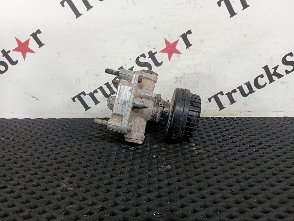 Клапан ускорительный 2017г