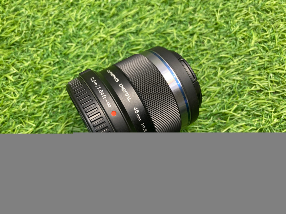 Olympus 25mm 1.8 Micro 4/3