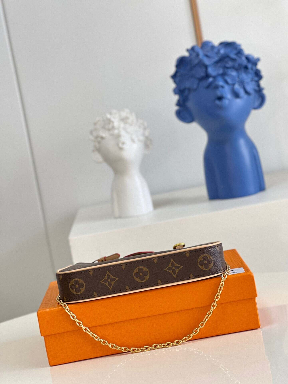 Louis Vuitton Easy Pouch On Strap