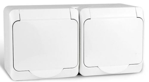 Розетка двойная с крышкой