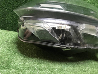 Битая Фара левая Opel Zafira Life (19-нв) ксенон