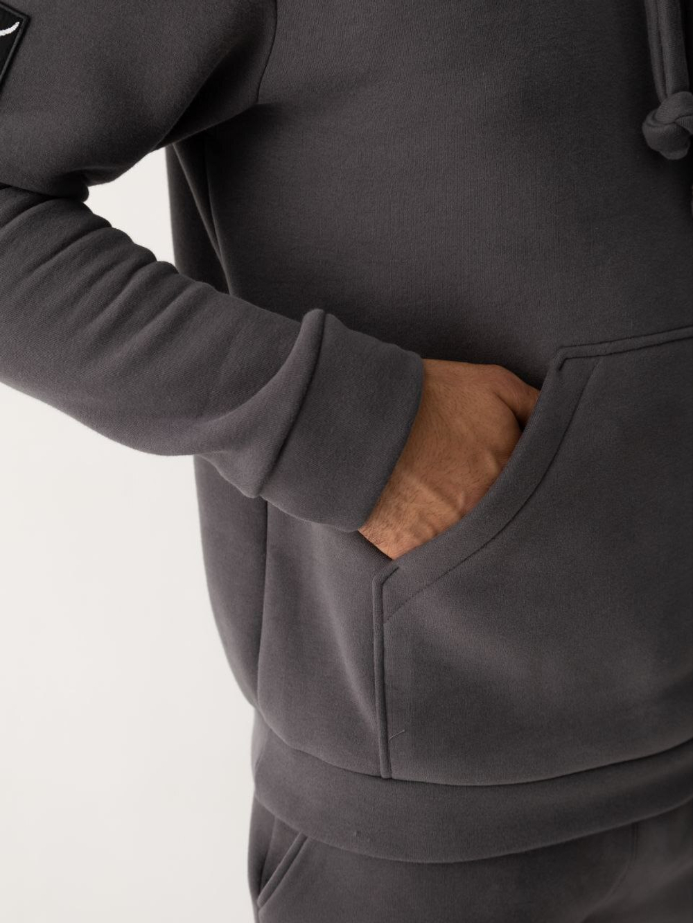 Костюм мужской спортивный теплый. Графит