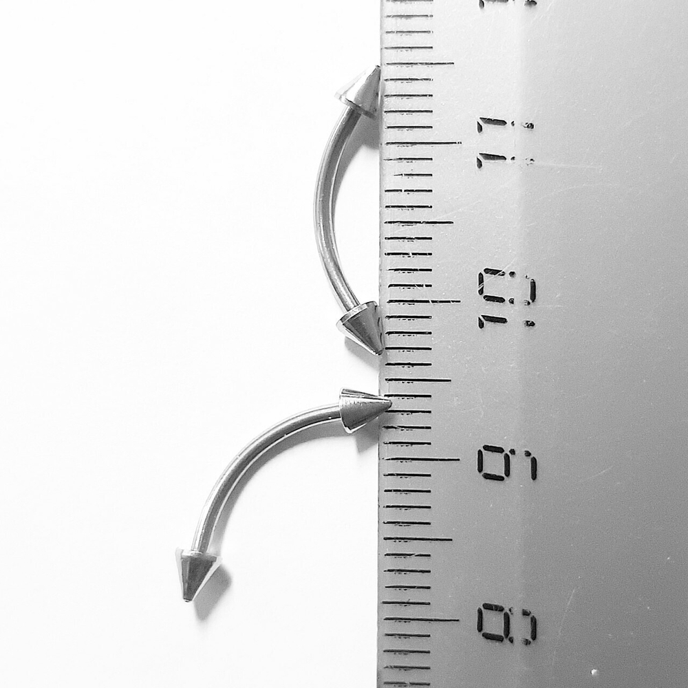 Серьга для пирсинга брови 12 мм, с конусами 3 мм, толщиной 1,2 мм. Медицинская сталь.