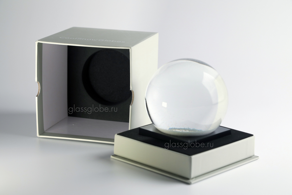 Стеклянный шар со снегом Трио