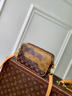 Louis Vuitton Trocadero Wearable Wallet
