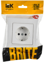 BRITE Розетка 1-местная с заземлением с защитными шторками 16А в сборе РСР14-1-0-БрАБ арктический белый IEK