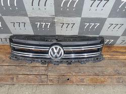 Решетка радиатора Volkswagen Tiguan 1 11-18 Б/У Оригинал 5N0853651J9B9