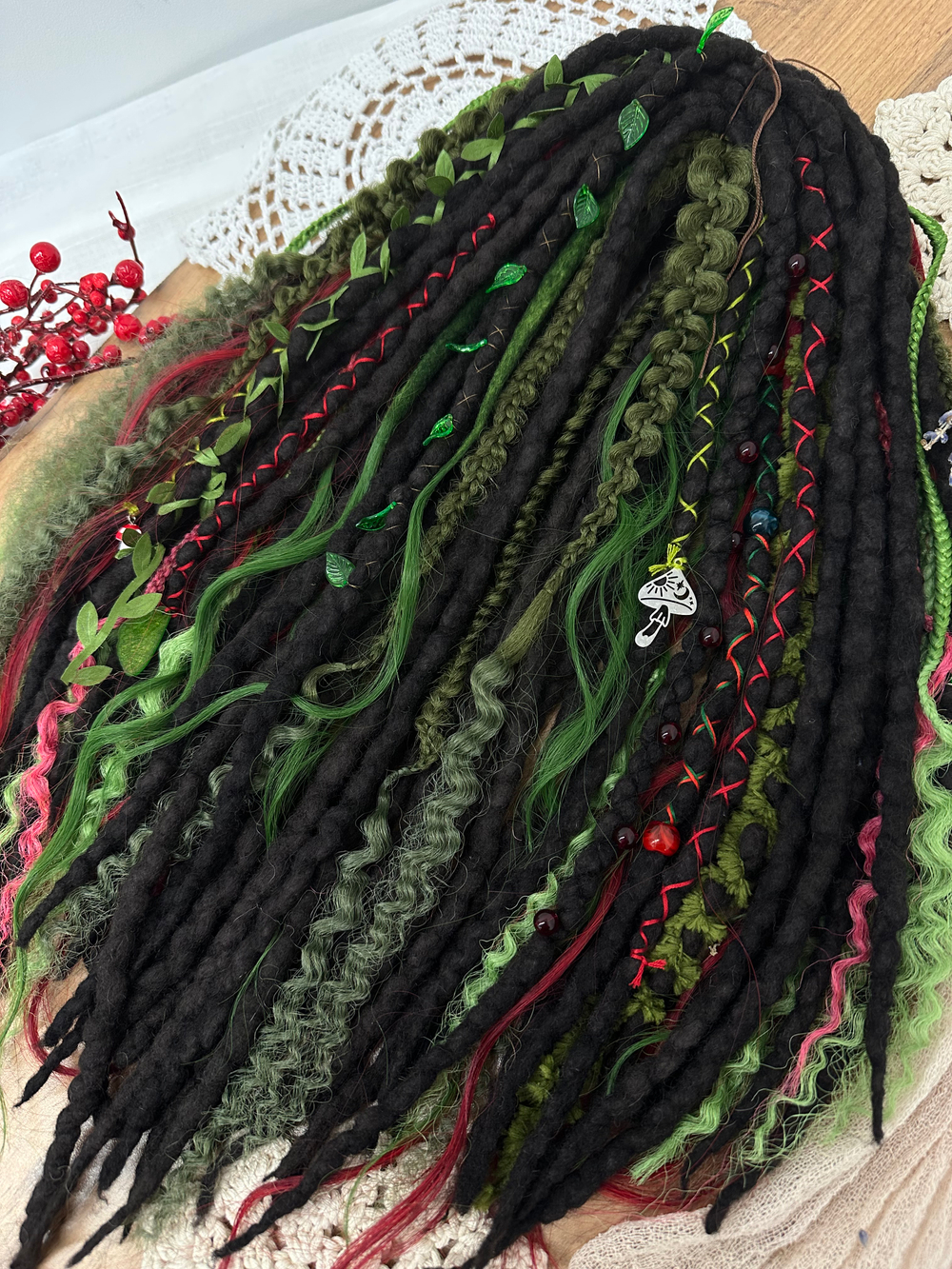 Многофактурный комплект войлочных дредов