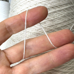 CAPALLE - Pecci Filati; 35% меринос, 30% шелк, 135% кашемир; 400м/100гр; цвет: белый кремовый