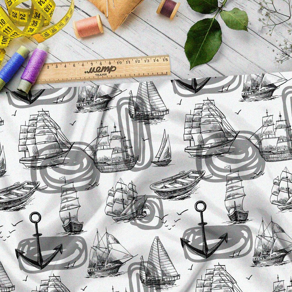 Ткань лён чёрные эскизы кораблей на белом фоне