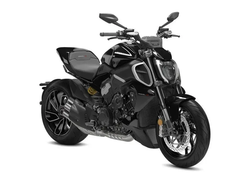 Ducati Diavel V4 2024 black новый