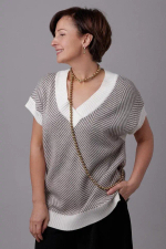 Нить 160 см золотого жемчуга Swarovski диаметром 1 см с золотой застежкой из цирконов