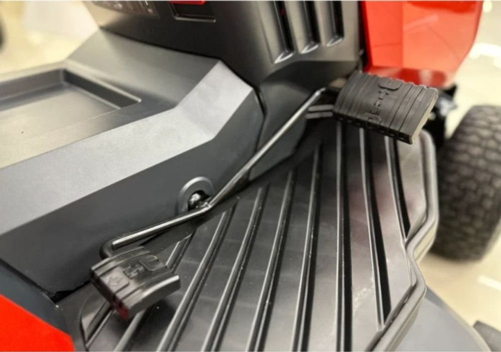 Трактор садовый ZIMANI TC107HVD