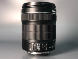 Canon EF-S 18-135mm 3.5-5.6 IS STM