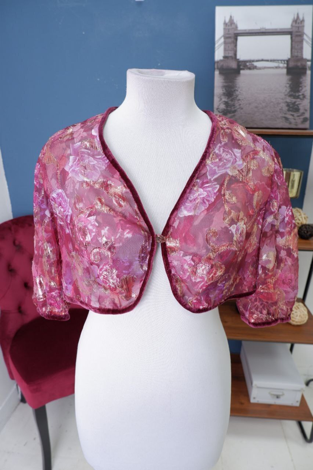 Болеро яркое 46-48 размер