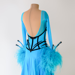 пошив платьев для танцев