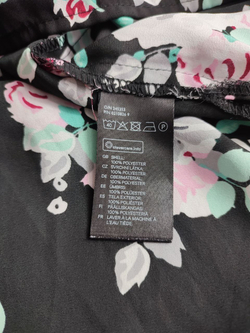 Топ с цветами 42 размер