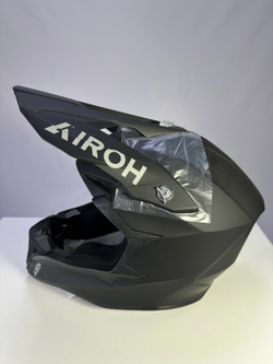 Шлем Airoh WRAAAP COLOR Black Matt