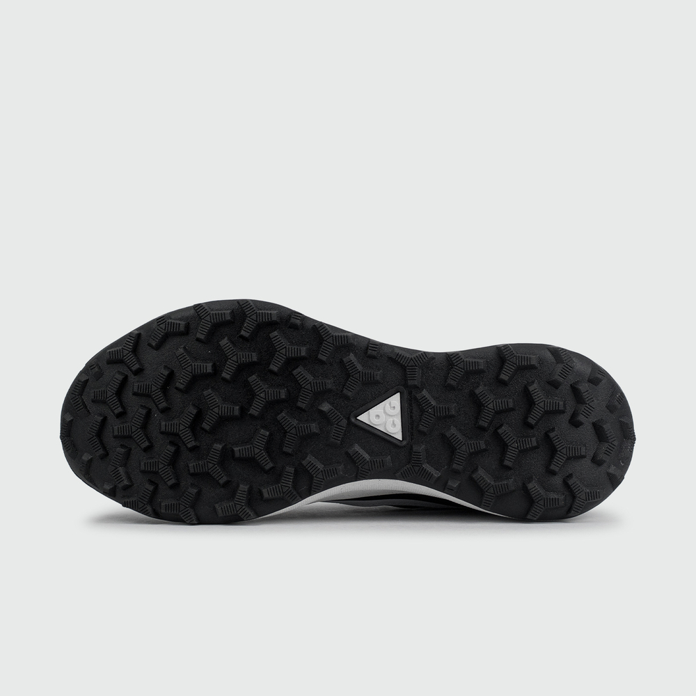 Кроссовки Nike Acg Lowcate Black / White