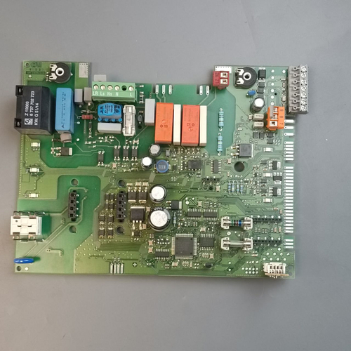 Б/У Плата управления для котлов BOSCH 7000 арт. 8748300831