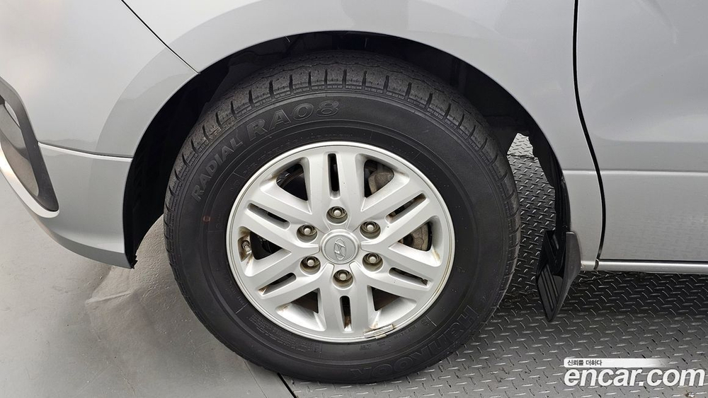 Hyundai The New Grand Starex Van 3-х местный (06.2020)