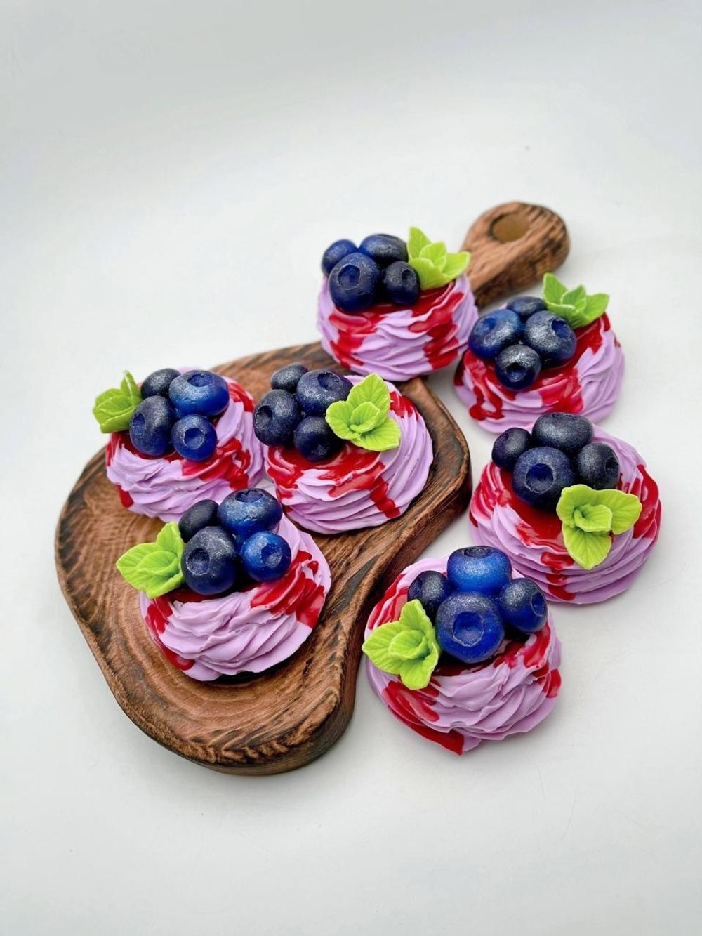 Мыло «Безе с ягодами» Magic Benefit Soap