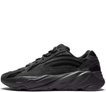 Кроссовки Adidas Yeezy Boost 700 V2 Vanta