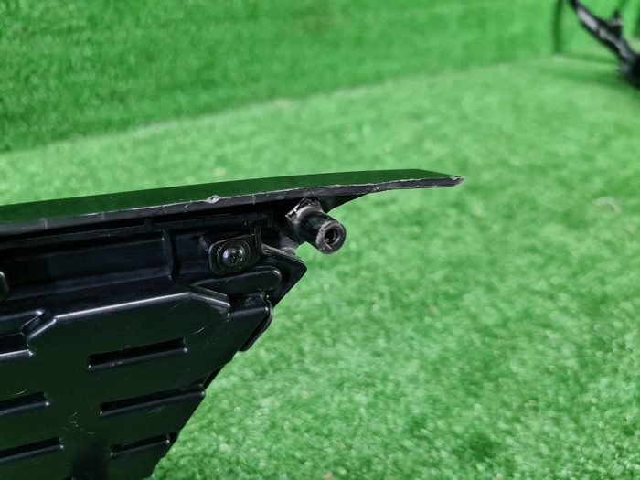 Решетка радиатора Kia Rio 4 X (2020-н.в.)