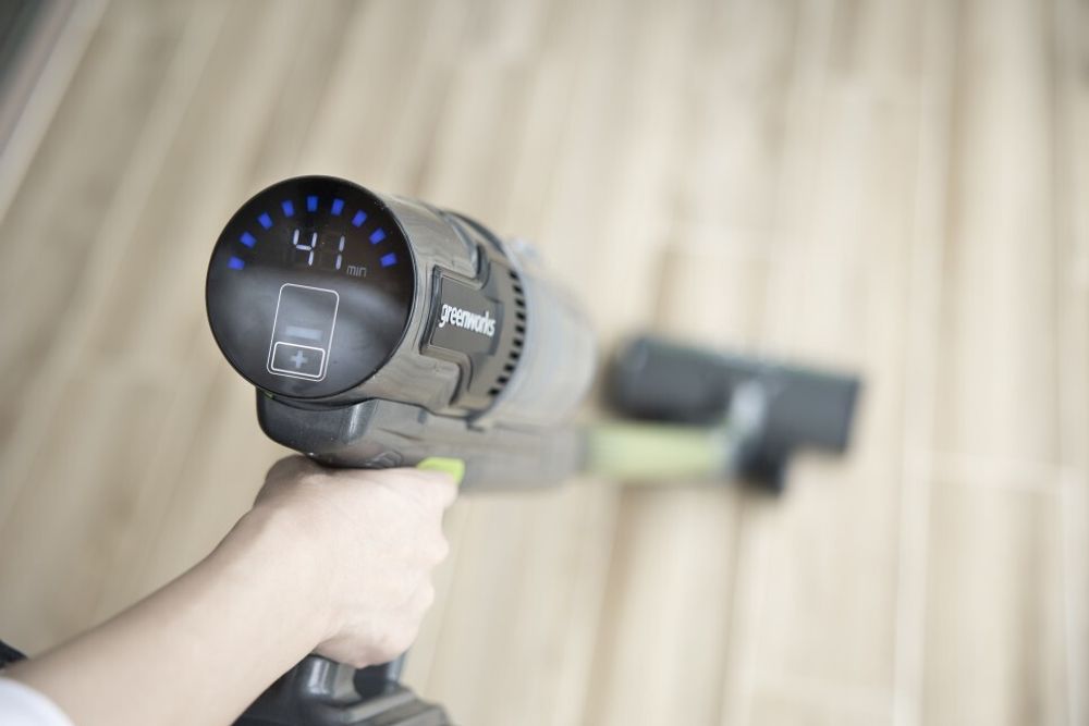 Пылесос беспроводной вертикальный аккумуляторный Greenworks 24В G24SVK4 с АКБ 4 А*ч и ЗУ, Арт. 4700607UB