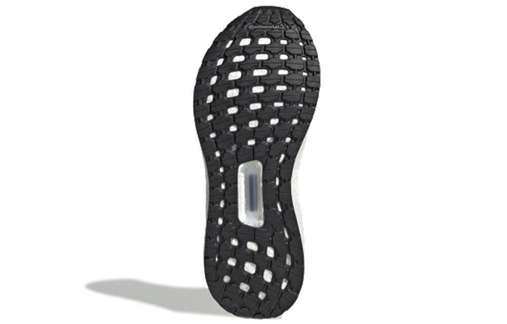 Кроссовки Adidas Ultraboost 19 (Женская размерная сетка)