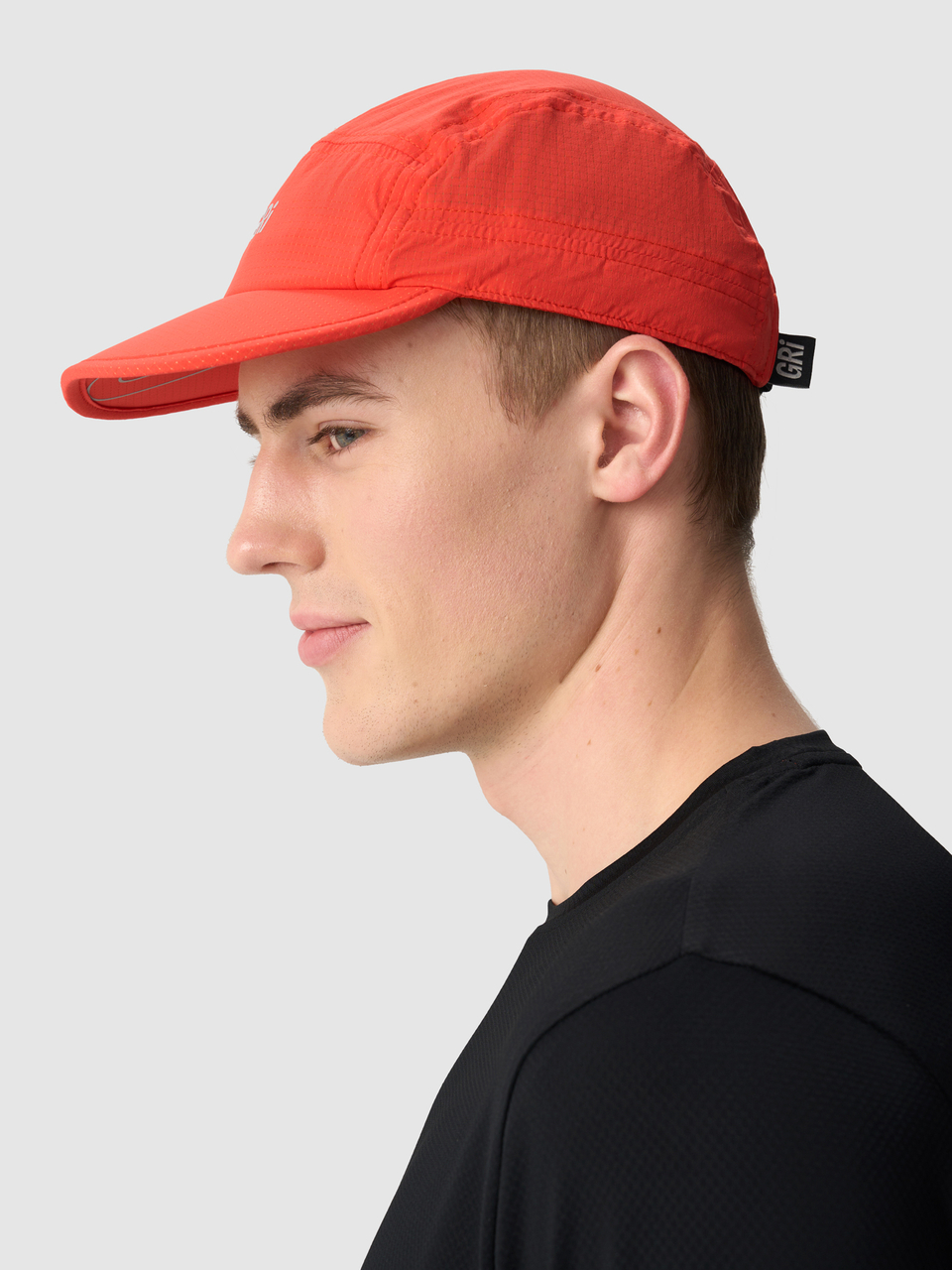 Кепка GRI красная