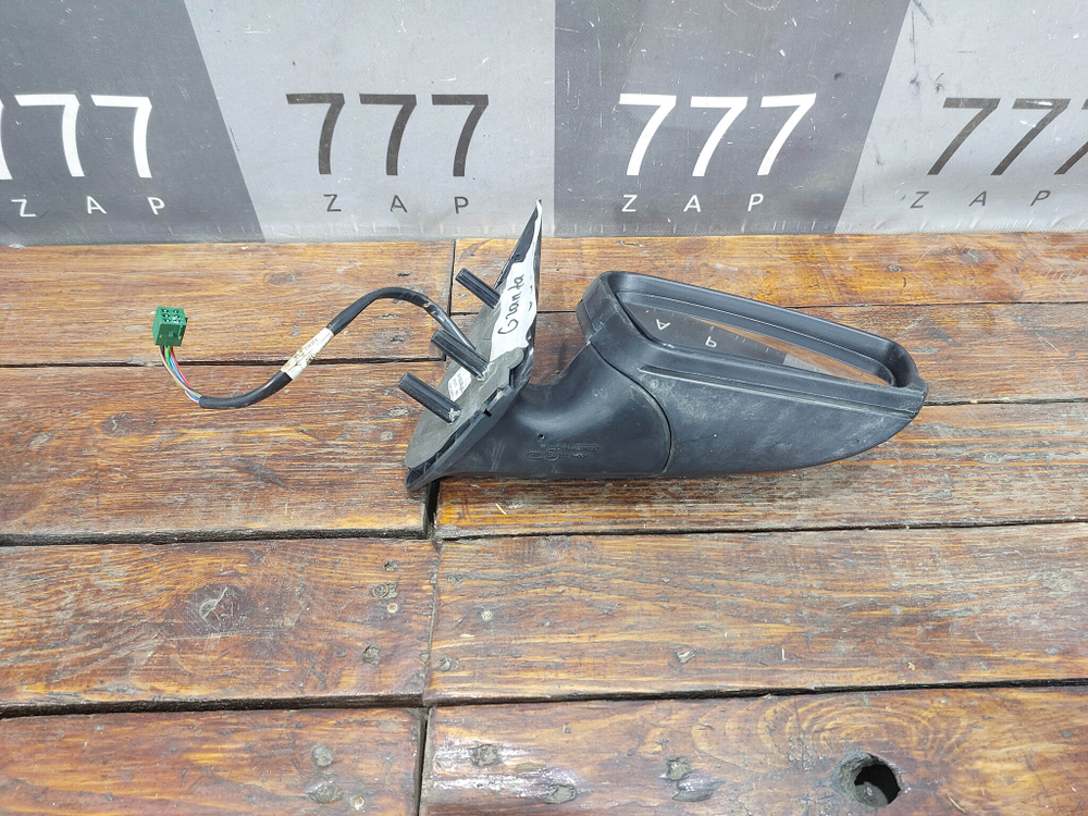 Зеркало правое 6 Pin (контактов) LADA Granta 18-нв Б/У Оригинал 21910820100421