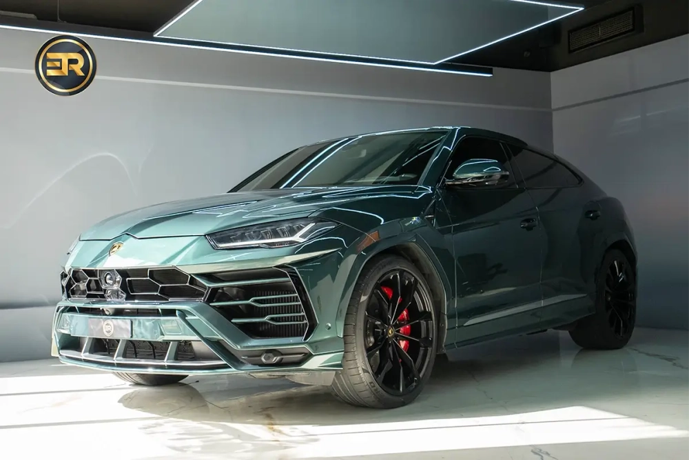 Lamborghini Urus Green