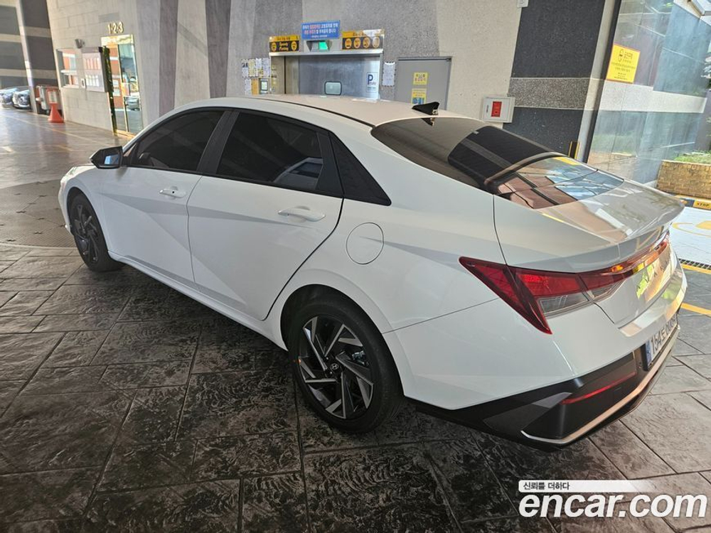 Hyundai The New Avante Hybrid (CN7) Modern (03.2024)