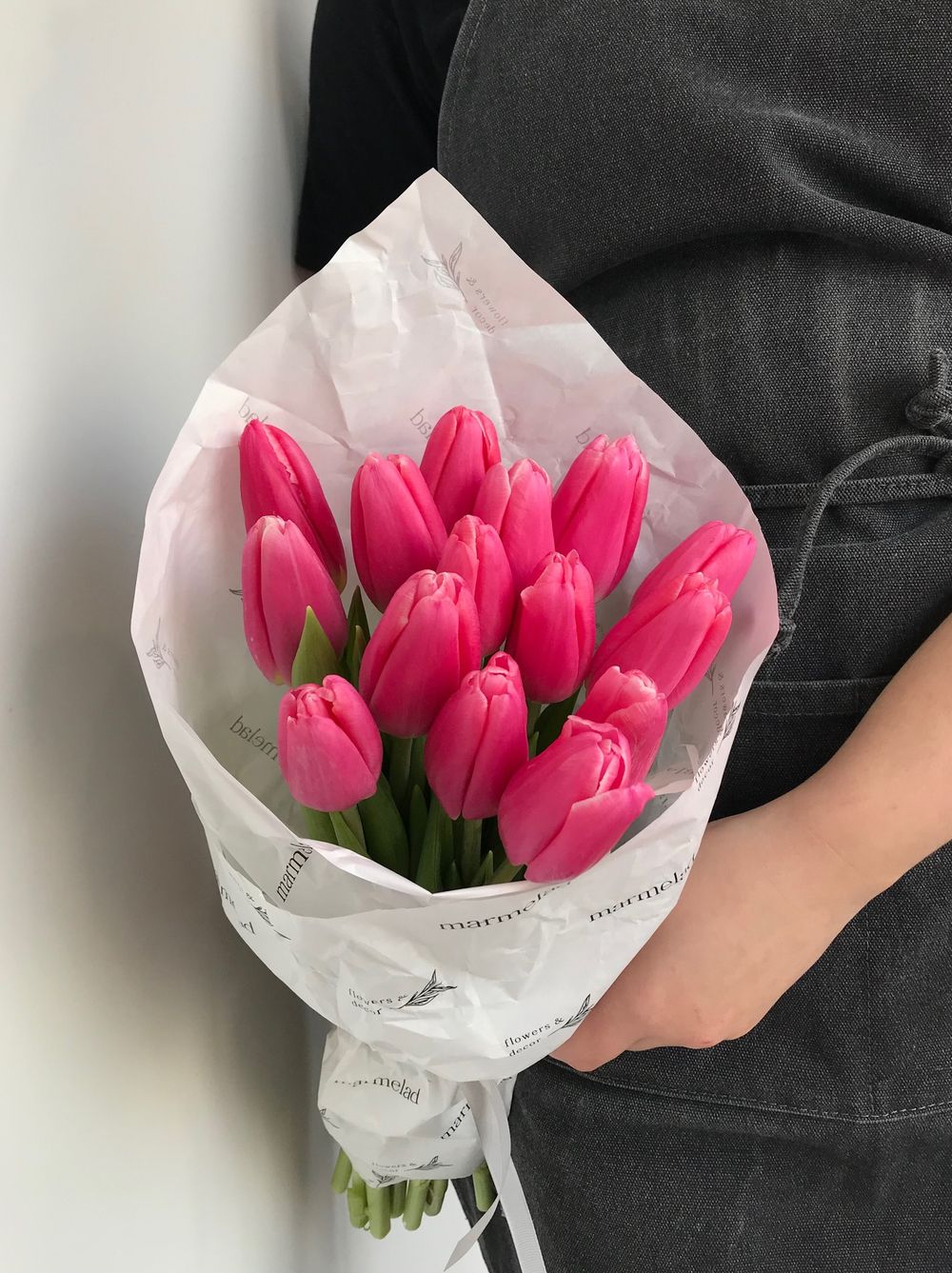 Букет из 15 розовых тюльпанов