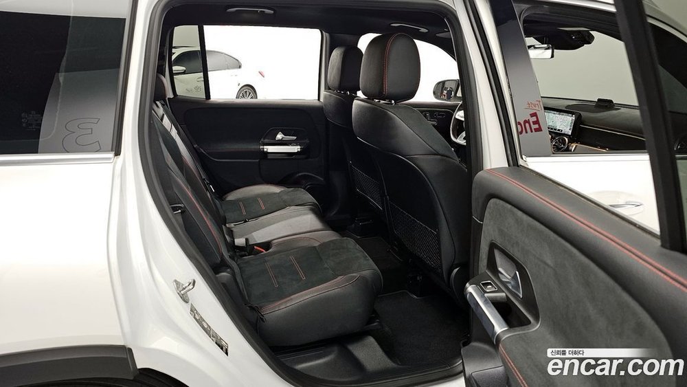 Mercedes-Benz GLB-Class X247 GLB250 4MATIC (06.2021)