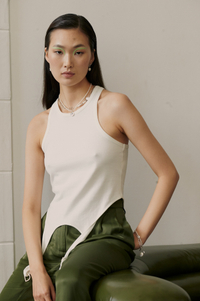 Колье с буквой