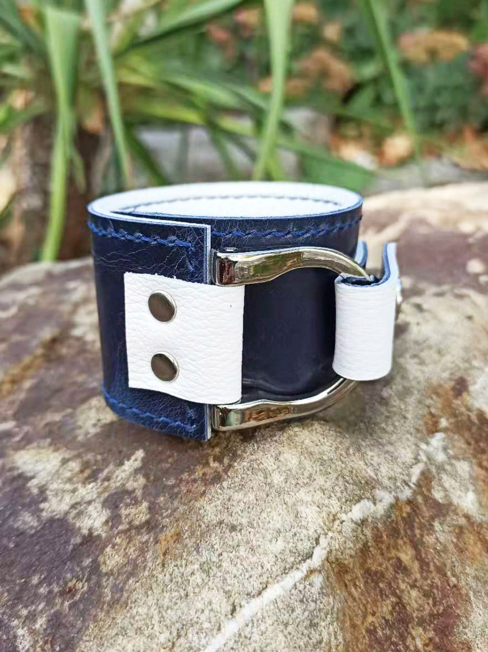 Браслет широкий кожаный