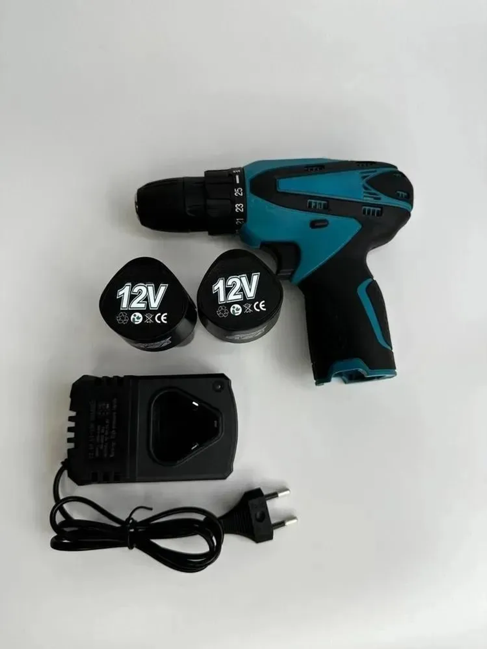 Makita Дрель-шуруповерт, 12 В, 280 Нм, 2 АКБ